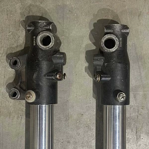 Амортизаторы передние KAYO CRF Old (б/у)